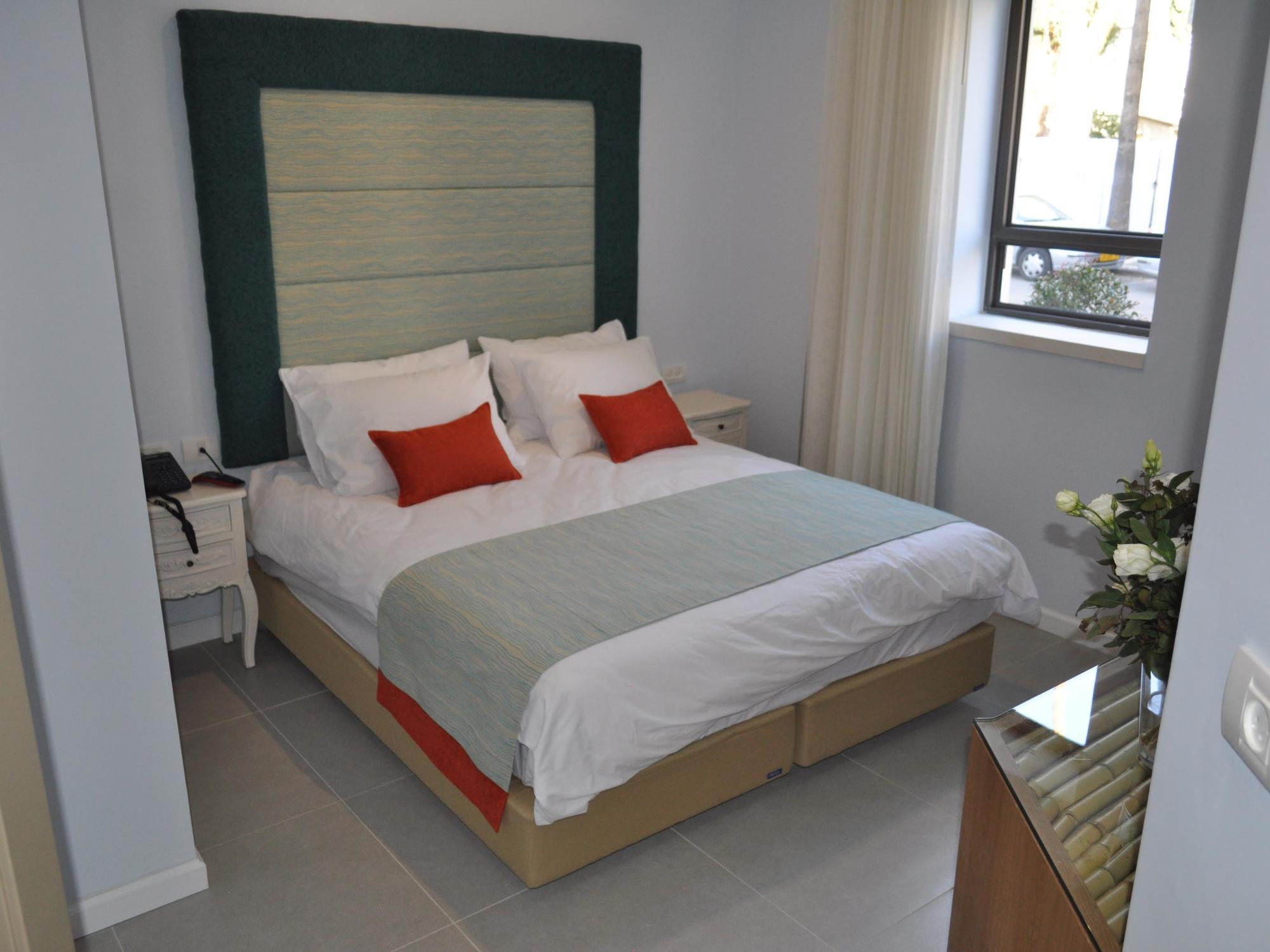 Bat Galim Boutique Hotel 3*